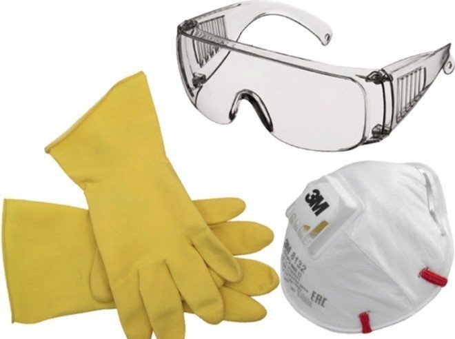 Защитные маски и перчатки