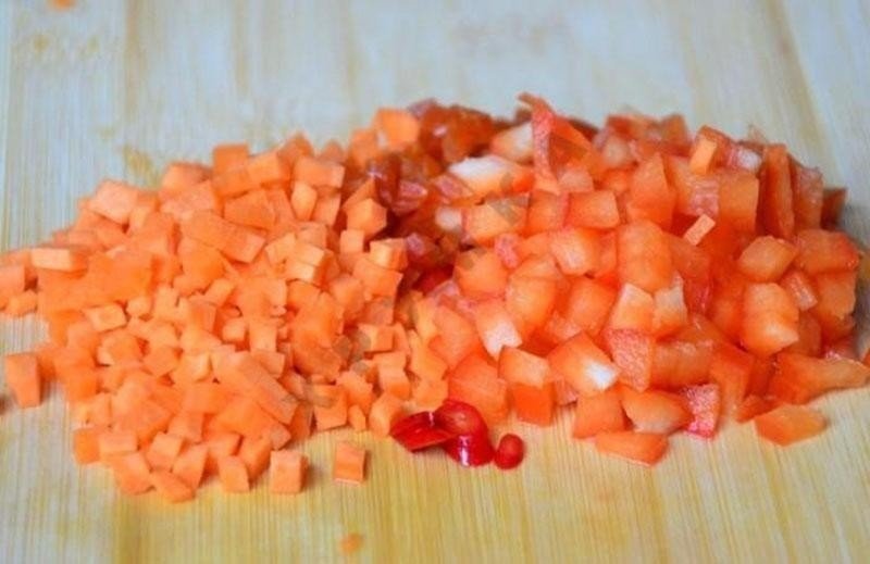 Нарезка моркови кубиком ск см