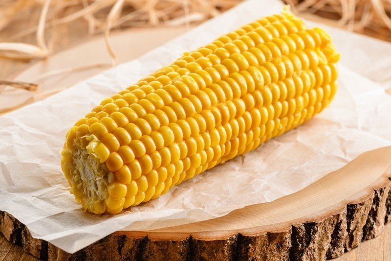 Кочан кукурузы или початок